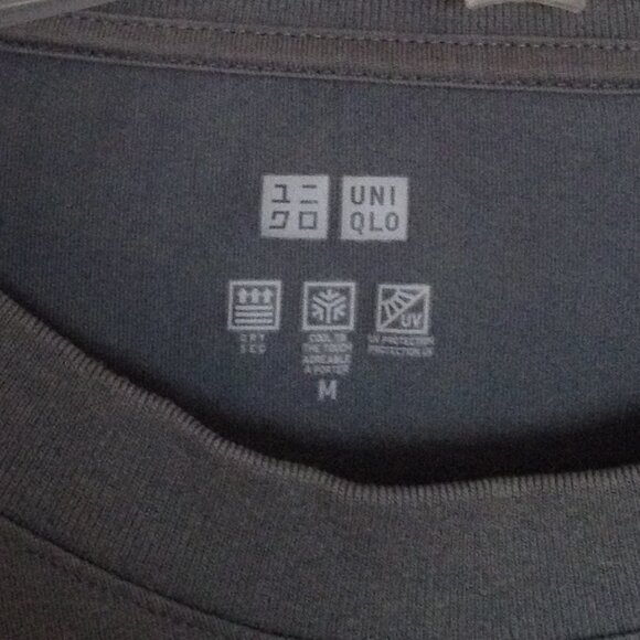 AIRism Long Sleeve Gray Unisex Top T-Shirt Size M - Picture 5 of 6